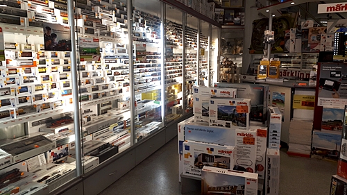 Eisenbahnladen 2